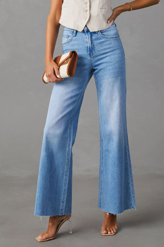 Buttoned Bootcut Jeans with Pockets