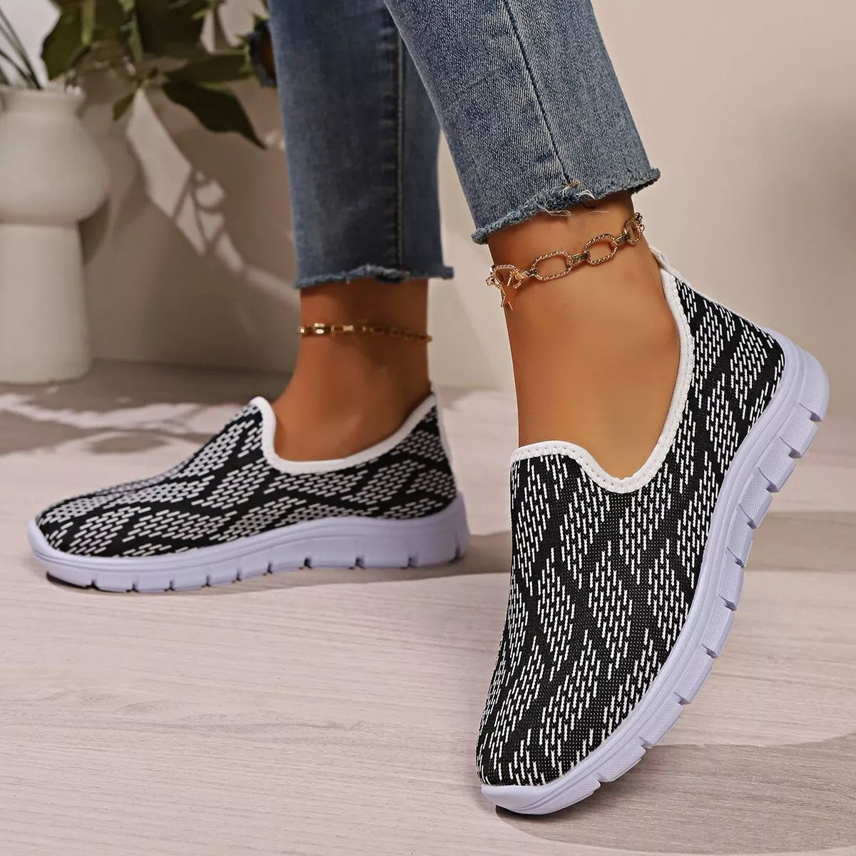 0559a71235f14fdc8263bbcbad84c9f3-Max-Origin