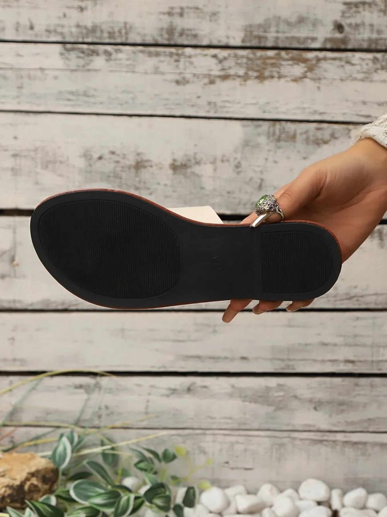 0b30d4eb6da34f98a4bce09c6bef5202-Max-Origin