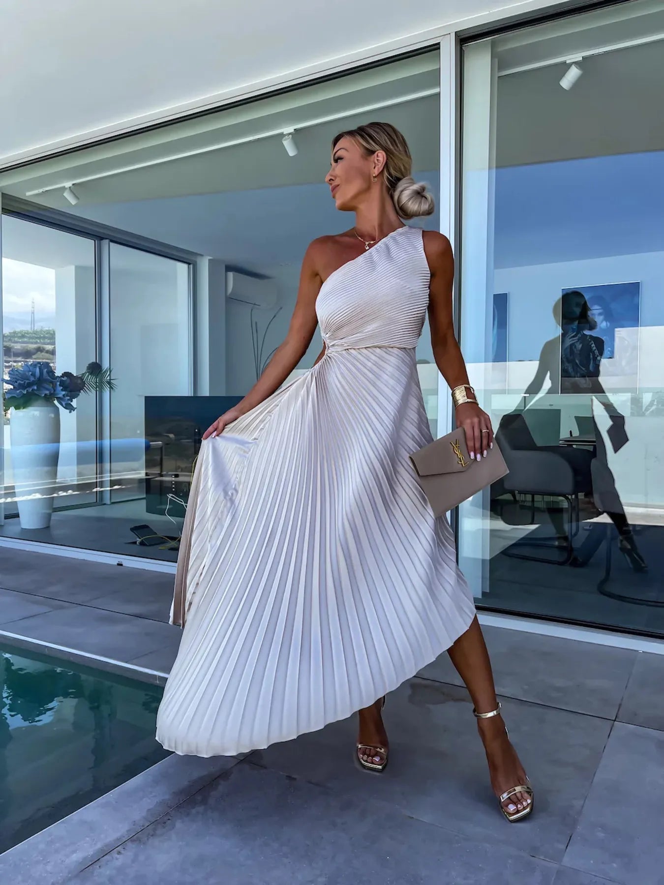 17ff3db0568d461abb65b99cdcb38807-Max-Origin