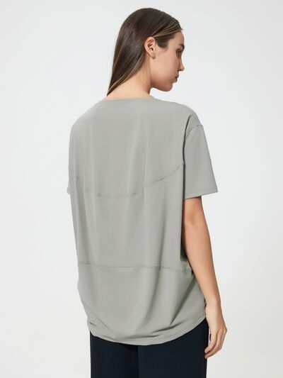 316d3bbb-b5a7-44e4-a4e9-c39bb2272d33-Min