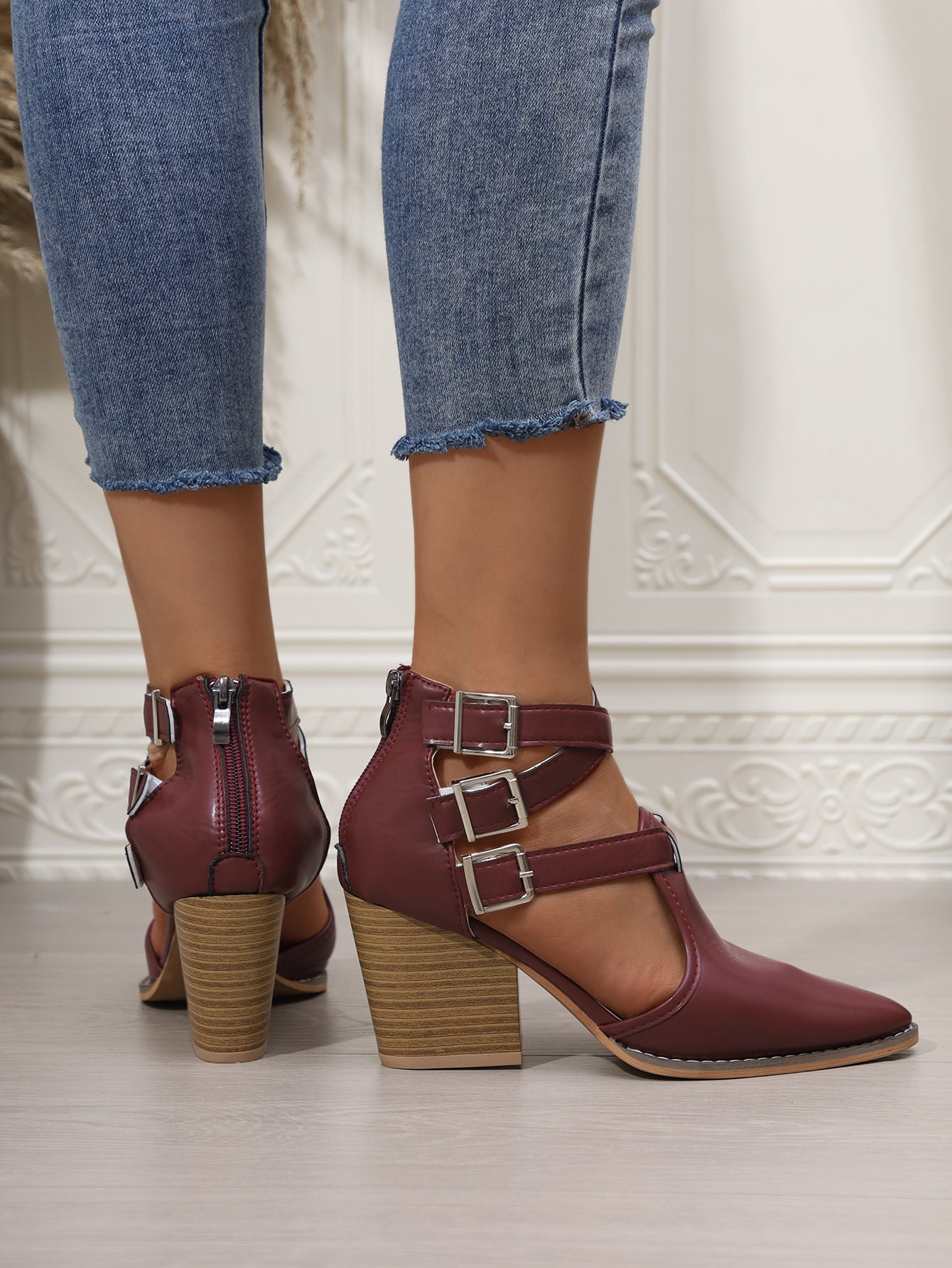 32bb3cabb23e46eca25becb4ff3665cc-Max