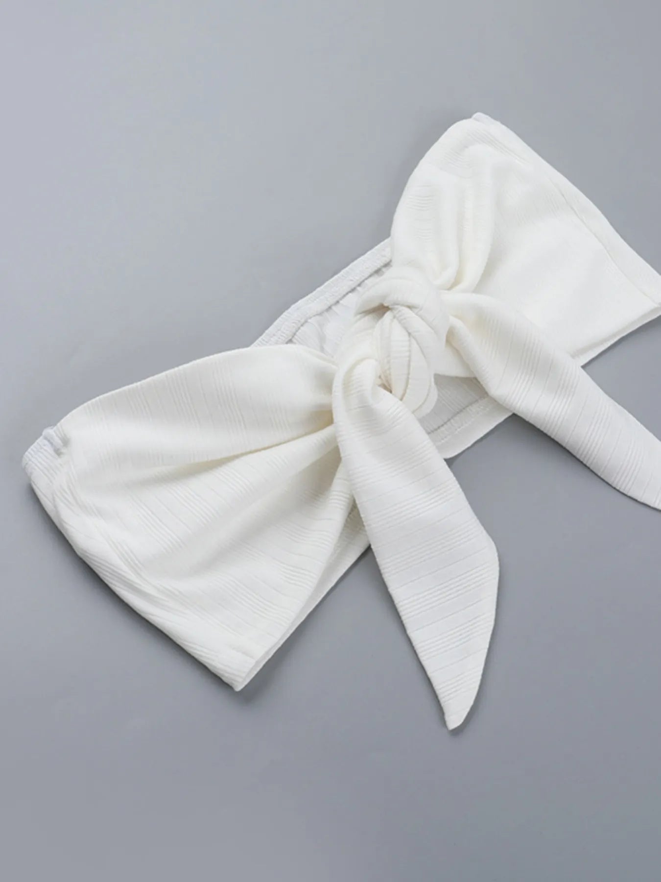 5b0698eaf2884e3283d631ee3cc31668-Max-Origin