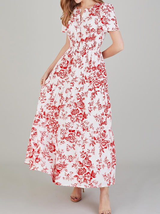 Vestido de manga corta con muescas y estampado floral escalonado