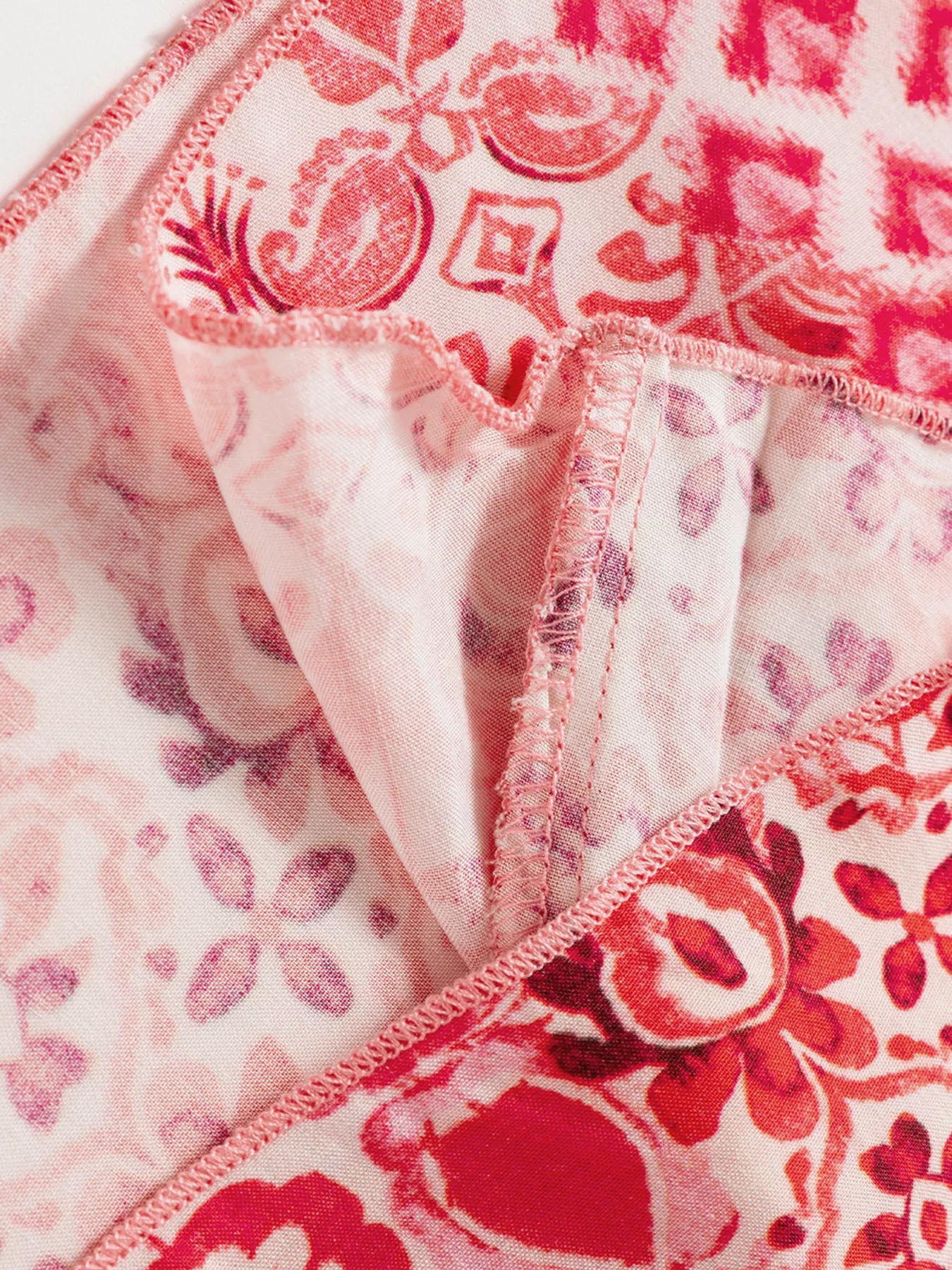 747d72bff82640fca889cad460a585d5-Max-Origin