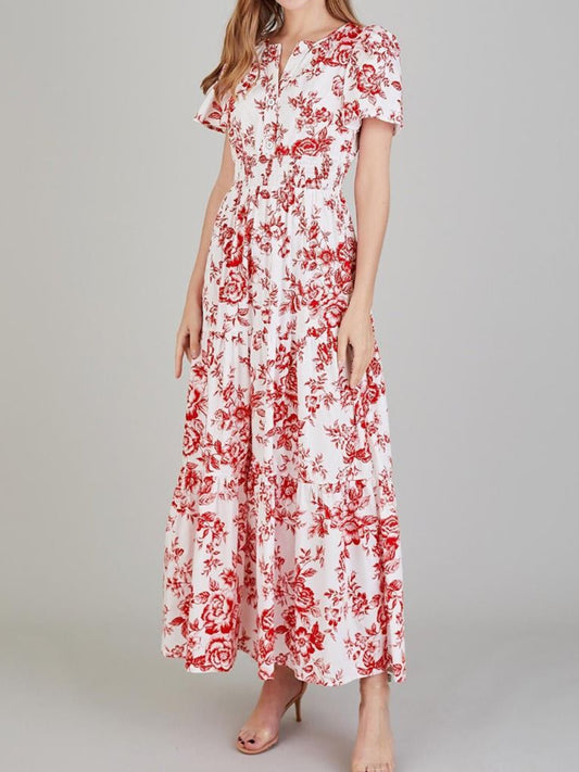 Vestido de manga corta con muescas y estampado floral escalonado