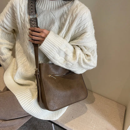 78c0c1a975e547e8becc9d82169c4e16-Max-Origin