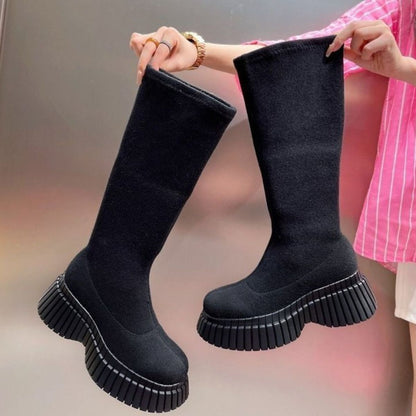 7b645c85-e350-4914-b327-3644e9ce8cab-Max