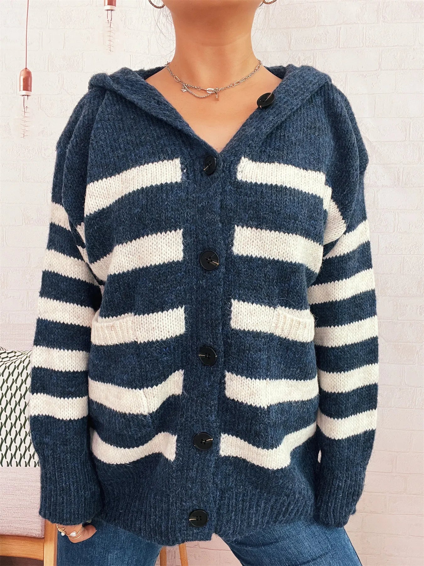 b61866b48b9c435a9b9ce9481b5d6ae6-Max-Origin