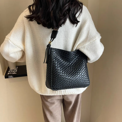 e1742283311443a1bce58df3e4eaf504-Max-Origin