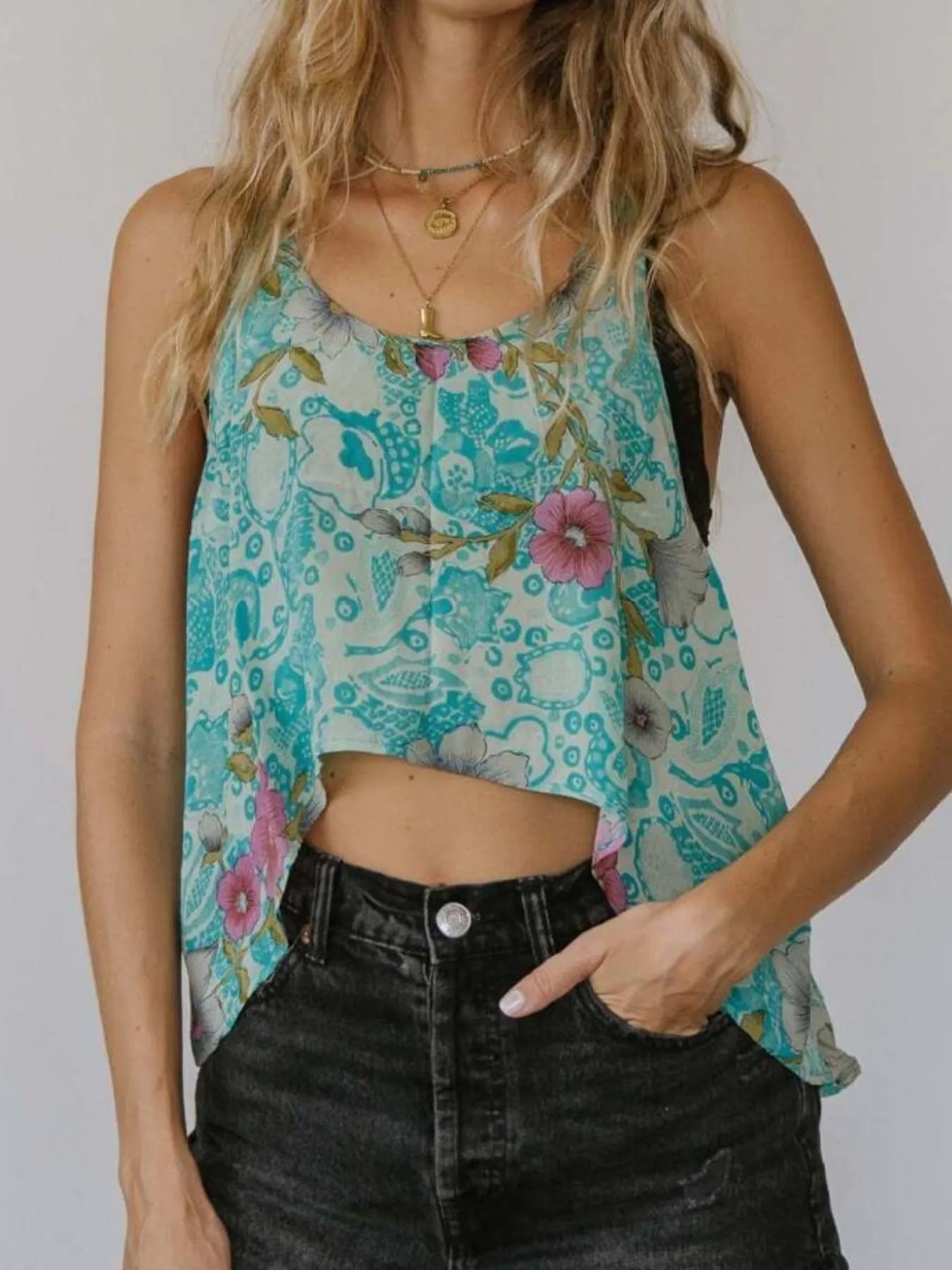 e329d95a-1a7f-4941-9a7d-3059f1ba6c8b-Max-Origin