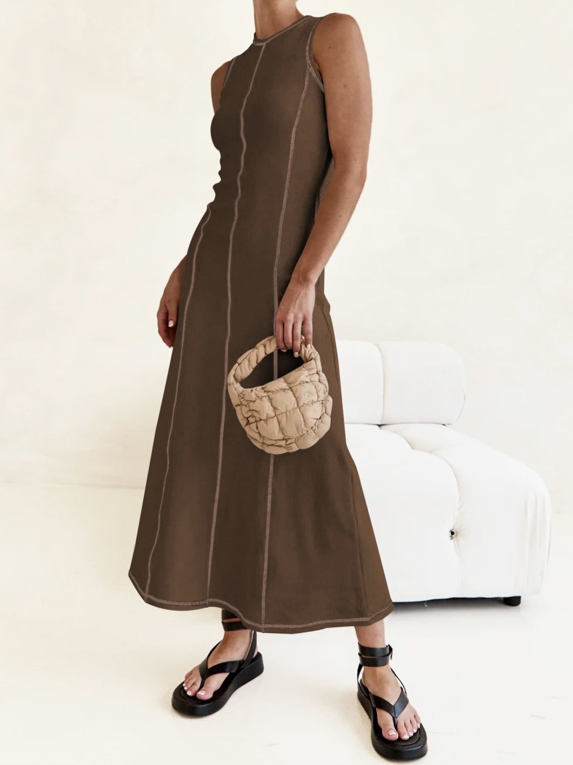 ebe61c8d-648a-4c0f-be93-4a96c4c6b241-Max