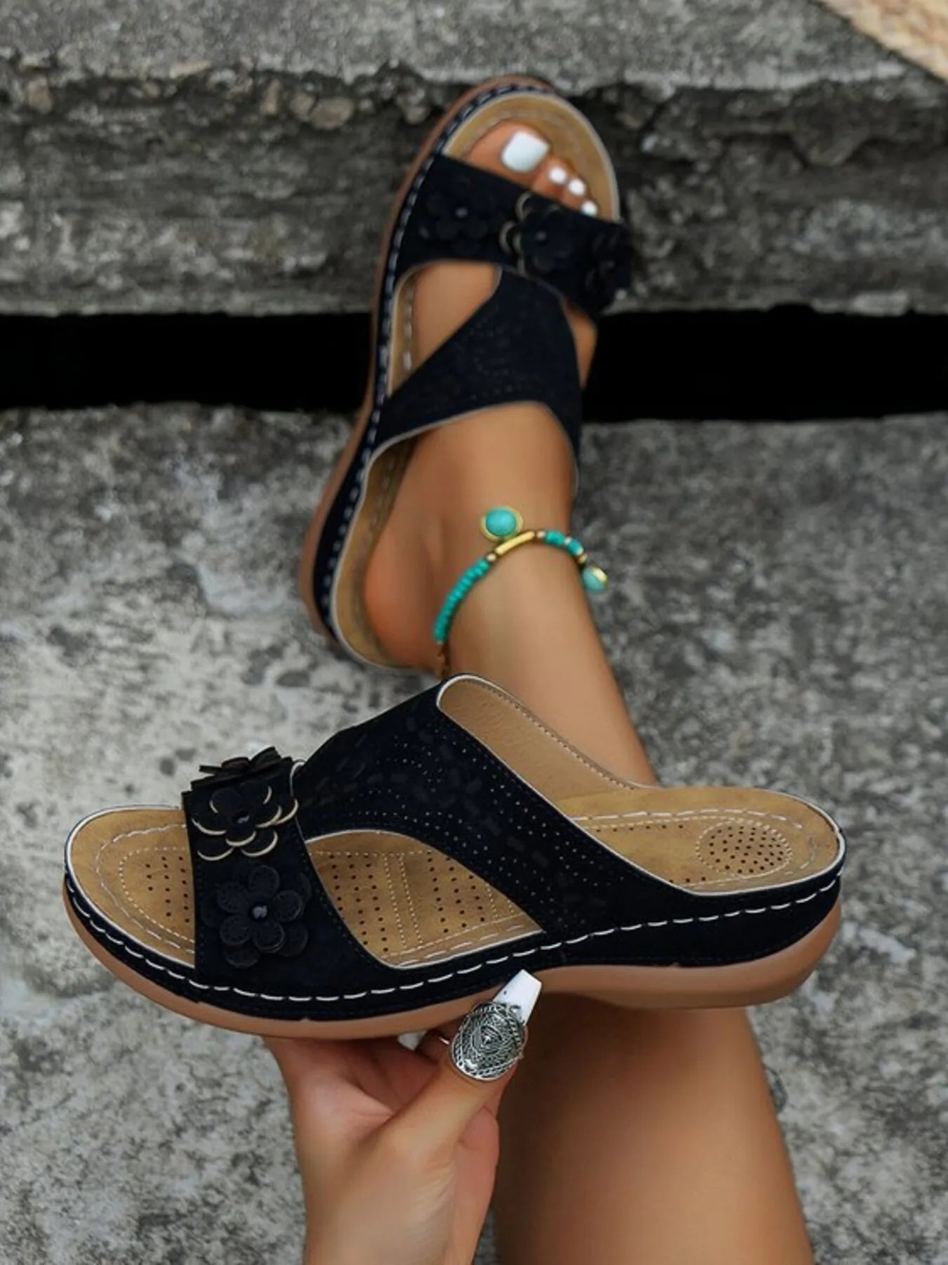 ec75cf3dc0194319b5768610b7da5002-Max-Origin