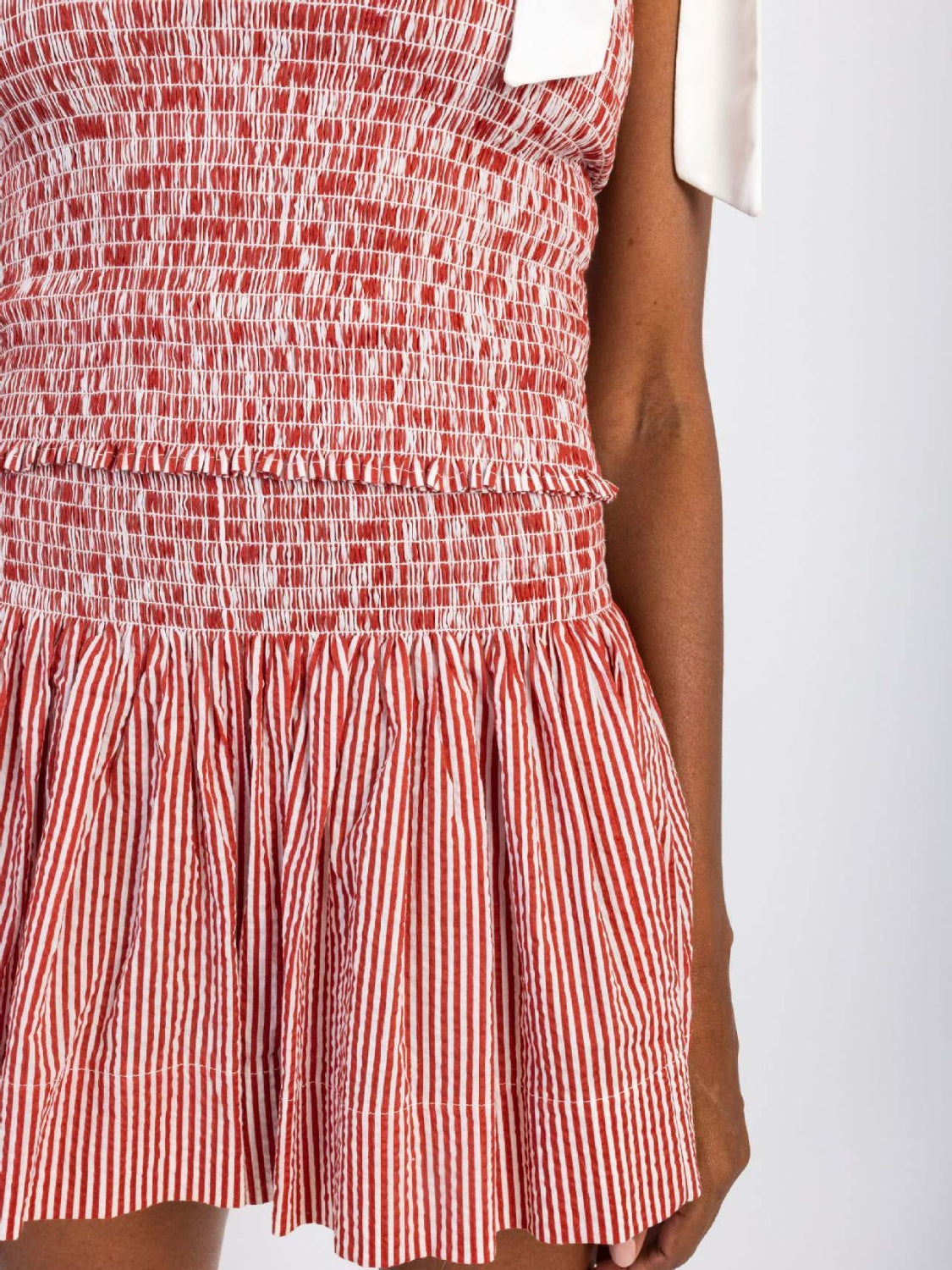 eec5570e-56e7-4b8e-b9e7-1c1a5b6cf2c6-Max