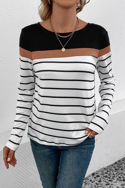 Camiseta de manga larga con cuello redondo a rayas